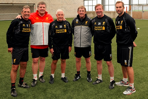 门德斯：不知道为啥有这么多关于亚马尔的噪音，我们都年轻过（门德斯：不理解围绕亚马尔的喧嚣，大家都曾年轻过）