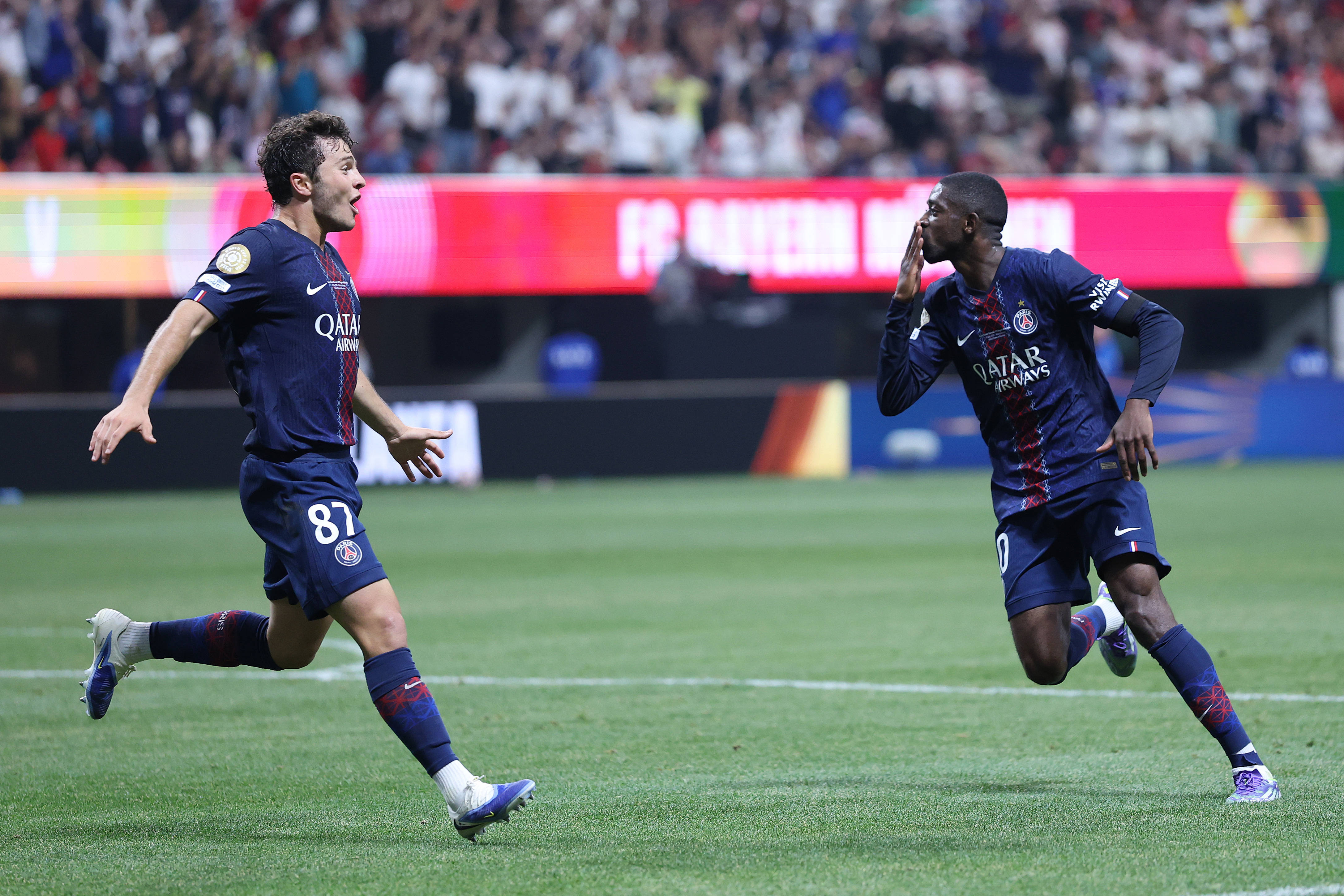 霍尔：切尔西球迷一直对我很好，对阵蓝军目标全取三分（霍尔：切尔西球迷待我不薄，战蓝军力求拿满三分）