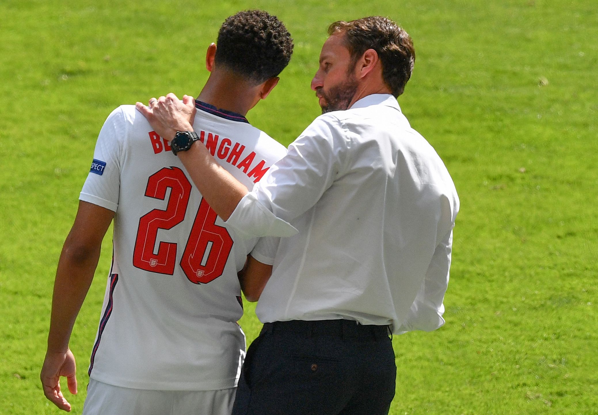 WTT总决赛：林诗栋／蒯曼1-3不敌林仲勋／申裕斌无缘决赛（林诗栋／蒯曼1-3负于林仲勋／申裕斌，WTT总决赛无缘争冠）