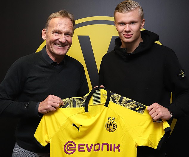 11助攻0失误！詹姆斯本赛季第二次助攻上双且失误不超1次（詹姆斯11助攻零失误，本季第二次助攻上双且失误不超过1次）