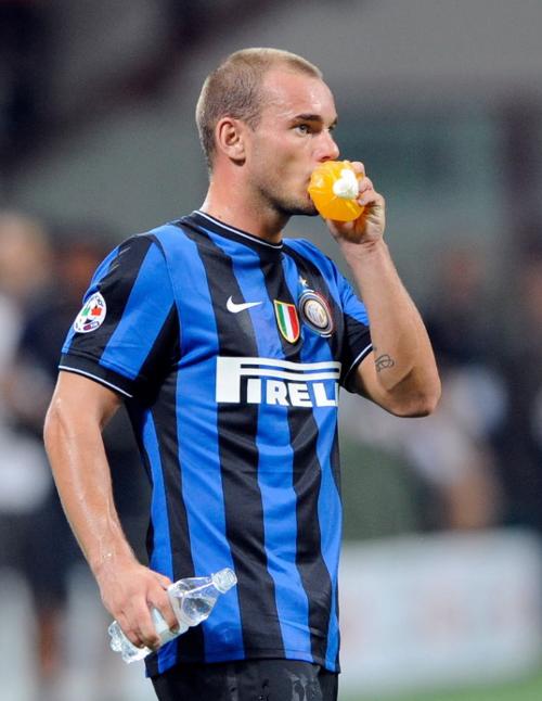 迪马济奥：米兰可能对锋线进行补强，希门尼斯离队是必要条件（迪马济奥：米兰有意补强锋线，前提是希门尼斯先离队）