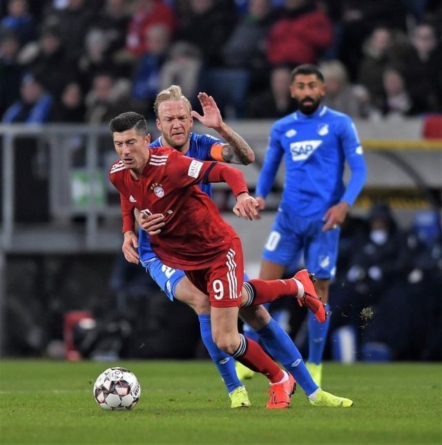 数据平台100万次英超夺冠模拟：利物浦居首，曼联仅夺冠163次（百万次英超夺冠模拟结果：利物浦居首，曼联仅163次称王）