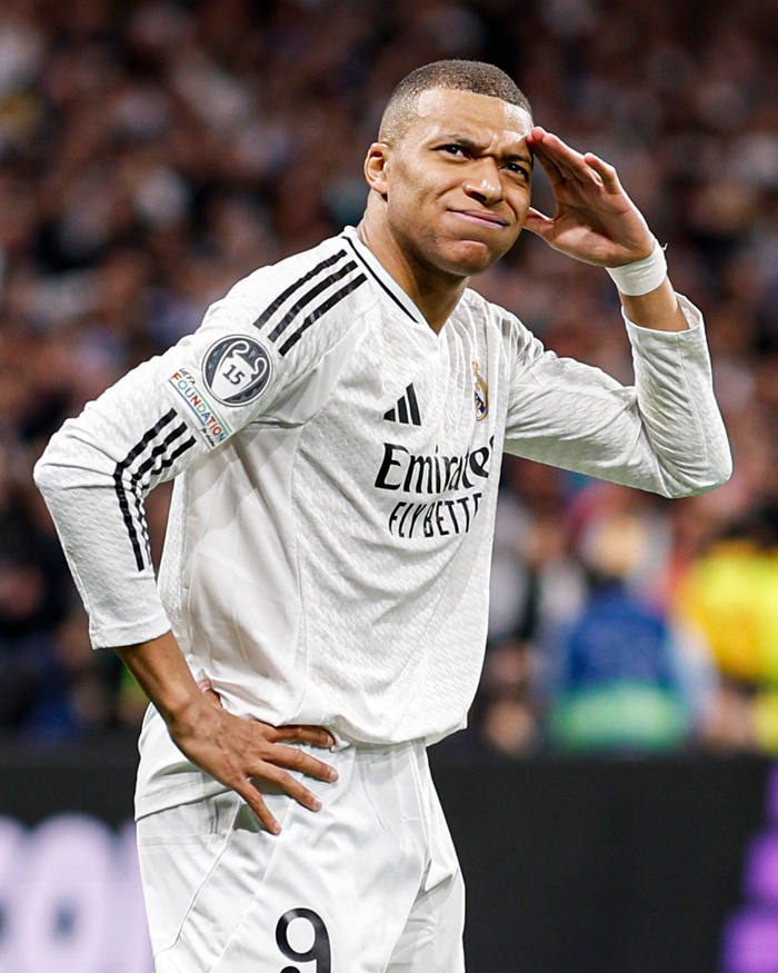 徐江评申花错失冠军：管理层决策有问题，领先时选择足协杯（徐江点评申花丢冠：管理层决策失当，领先阶段押宝足协杯）