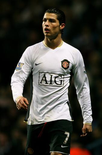 李金羽：不管明年带队征战中超什么样，都会为中国足球去努力（李金羽：无论明年执教中超境况如何，我都会为中国足球拼尽全力）