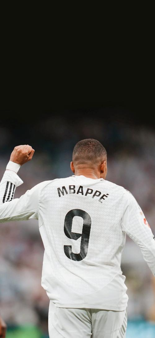 U22国足参加熊猫杯大名单：王钰栋、蒯纪闻在列，王博豪入选（熊猫杯U22国足参赛名单公布：王钰栋、蒯纪闻在列，王博豪上榜）