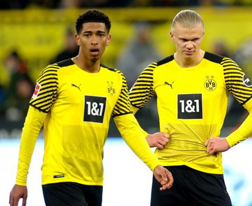 希勒等百球名宿祝贺哈兰德：仅用111场太离谱，他就是超巨（希勒等百球传奇齐贺哈兰德：111战破百太不可思议，他已是超级巨星）