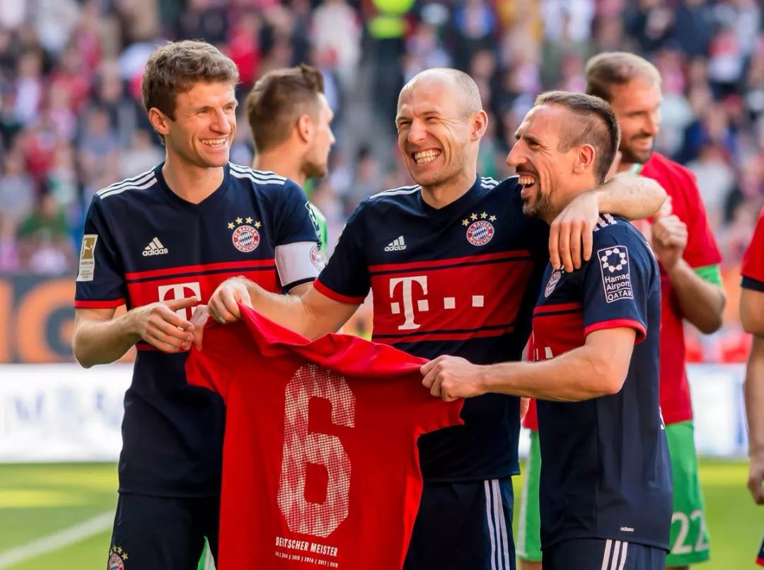 20分钟进2球，德里乌赫当选埃因霍温客场4-1利物浦全场最佳（20分钟梅开二度，德里乌赫荣膺埃因霍温客场4-1胜利物浦全场最佳）